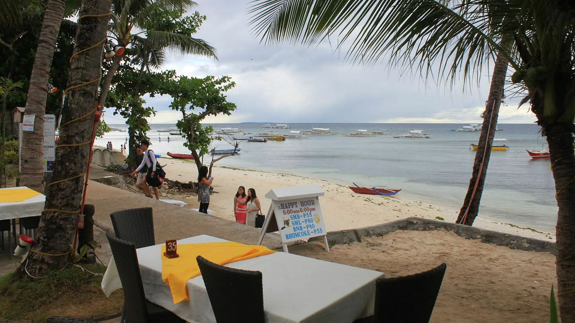 Lost Horizon Beach Dive Resort Panglao 3*,